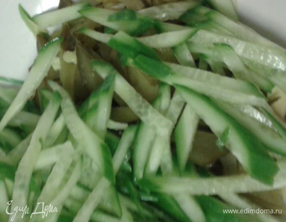 Еще один огурец,