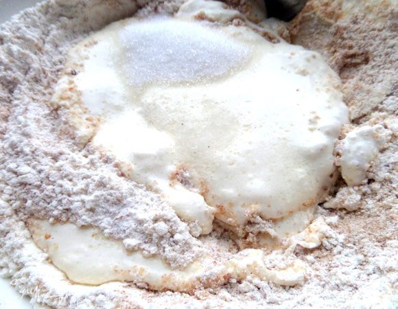 Добавить сахар и соль.