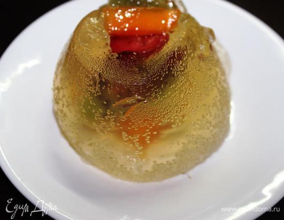 И еще...
Я пробовала делать этот десерт в силиконовых формах, надеясь после перевернуть его на тарелку (как подобные десерты из вина). 
Однако благодаря либо пузырькам шампанского, либо тому же киви, десерт не стоял устойчиво, поэтому пришлось разложить его по бокалам. 
