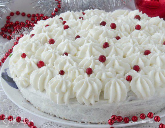 Крем нанести на корж как ваша душа пожелает. Я сделала это кондитерским мешком.