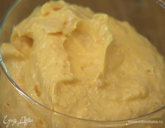 Разложить суфле в креманки и отправить в холодильник на полтора часа.