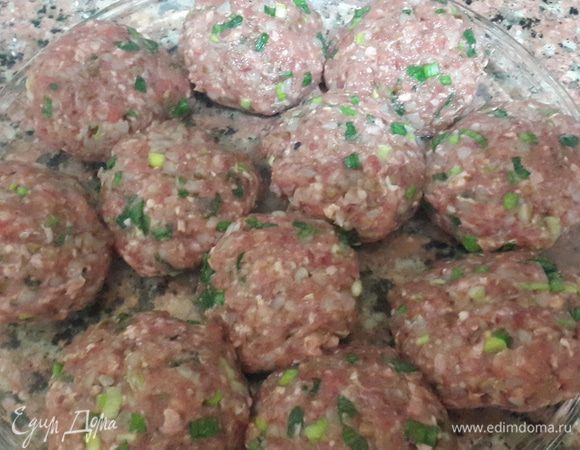 Сформировать небольшие котлетки.