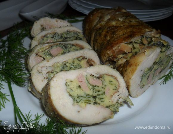 Оставить остывать в форме, затем убрать в холодильник на пару часов. Снять фольгу и нарезать ломтиками. Приятного аппетита!!!