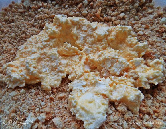 Отправляем массу в печенье.