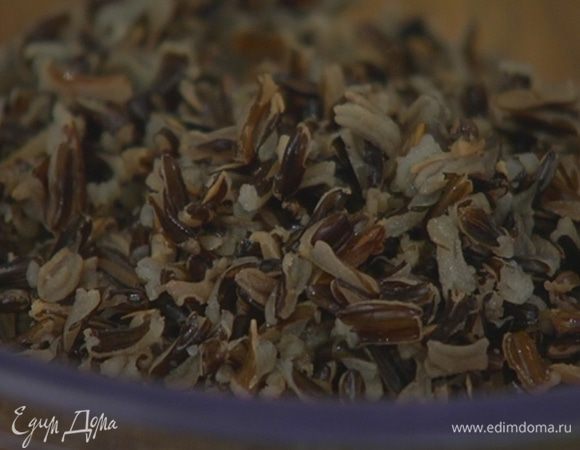 Рис отварить согласно инструкции на упаковке.