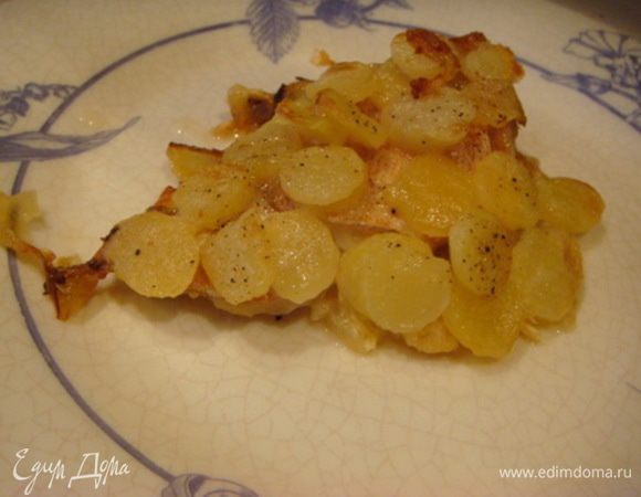 Окунь готовила первый раз, результат превзошел все ожидания. Блюдо получилось не просто вкусное, но еще и источающий аромат просто разжигал аппетит. Не успела украсить зеленью и устроить блюду фото сессию, гости приступили к трапезе :-)

Приятного АППЕТИТА!!! С Новым годом!!!