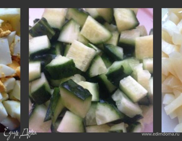 Огурцы, сваренные яйца и кальмаров нарезать кубиками.