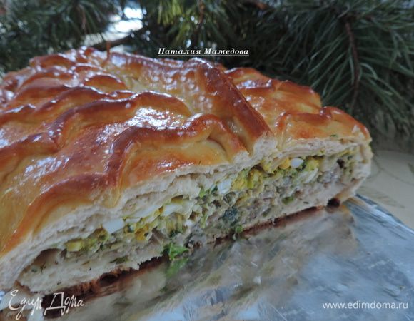 А вот и долгожданный разрезик. Угощайтесь! Веселых вам праздников!