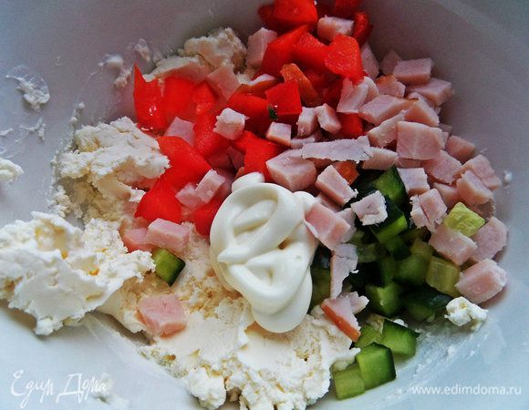 Смешиваем опять с маскарпоне и, по желанию, добавляем немного майонеза.