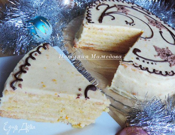 Дать торту настояться ночь в холодильнике. А утром можно провести дегустацию:)