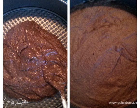 Распределила тесто по форме 202м. Надо было бы ее смазать маслом, но я забыла. Ничего, отошло потом неплохо. Выпекать 20 минут при 180 градусах.