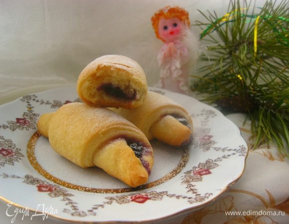 Присыпать сахарной пудрой :-) Приятного аппетита ♥