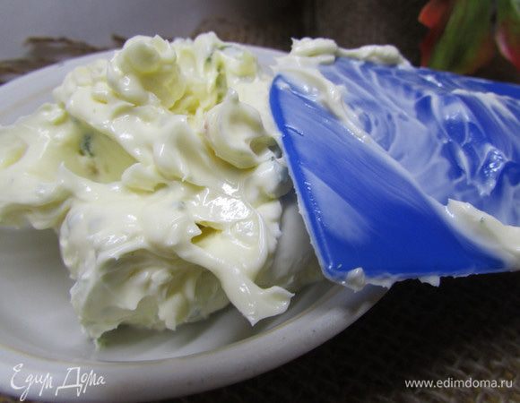 Взбить до получения однородной массы.