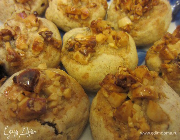 Выпекать в духовке при температуре 180 градусов 15-20 минут.