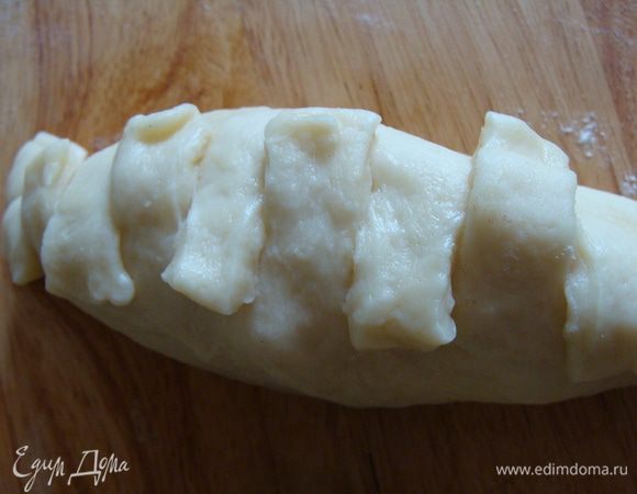 Затем загнуть их в шахматном порядке!