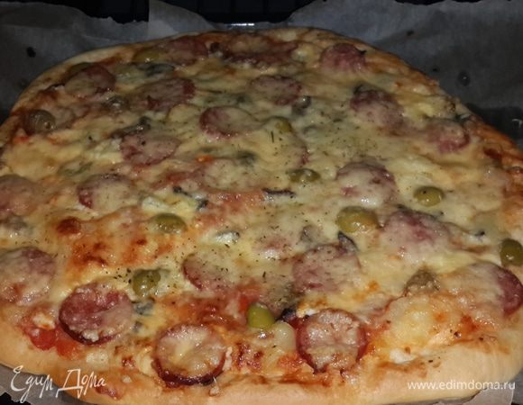 Сразу же горячей подаем на стол.
