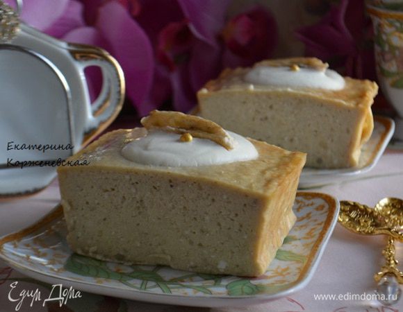 Остудить и вытащить из формы. Нарезать на порционные кусочки.
Приятного аппетита!