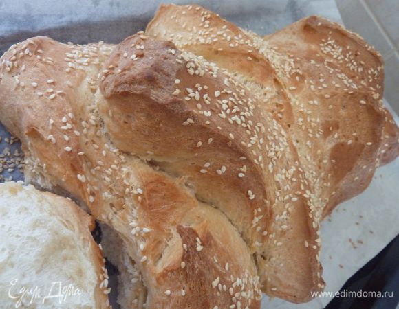 Очень хочу порекомендовать, просто волшебный хлебушек. Хлеб на простокваше с медом от Натали М http://www.edimdoma.ru/retsepty/67642-hleb-na-prostokvashe-s-medom

Какой же он вкусный, восхитительный хлеб!