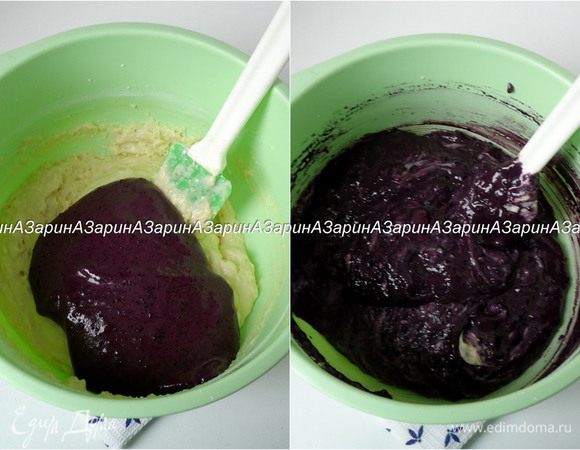 Взбитое варенье вмешать в тесто, до объединения.