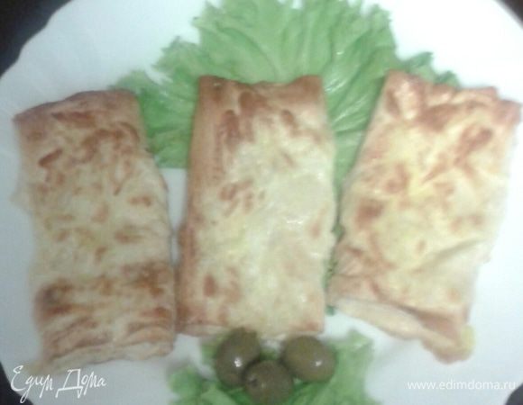 Отправить противень под гриль на 5-10 минут. Гриль может быть в духовке или микроволновой печи (следить за пригодностью посуды).