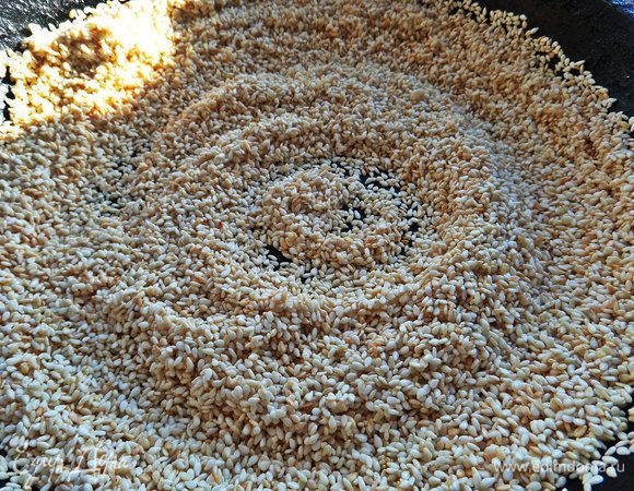 Не отходить от плиты и постоянно помешивать.