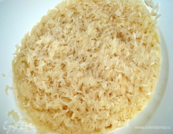 Рис промыть до прозрачной воды.