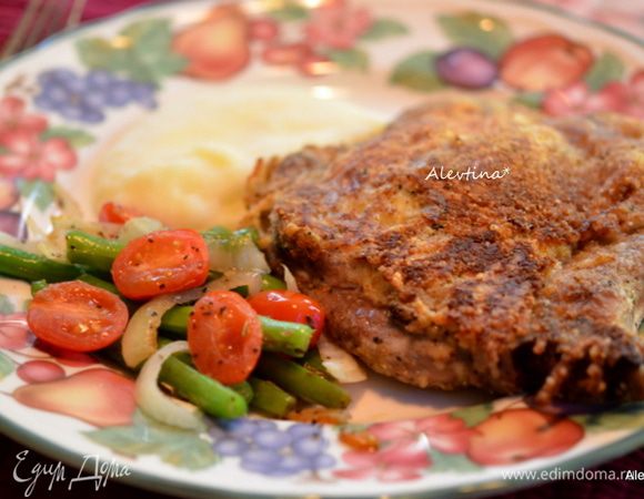 Подаем к столу с готовым гарниром. Приятного аппетита.