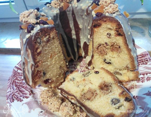 У кекса довольно живописный разрез. Угощайтесь! Приятного аппетита! 