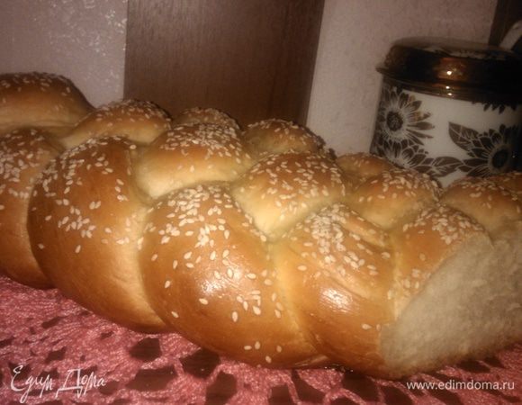 Ароматная плетенка готова! Прекрасный, вкусный хлеб подходит к любому блюду и чаепитию! Приятного аппетита!