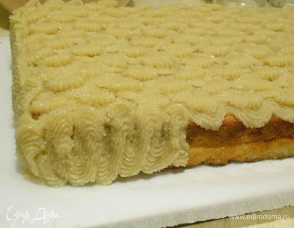 Смочите пропиткой боковые поверхности и нанесите вертикальный узор зигзагом. Посмотрите упомянутое выше видео-это поможет вам.
