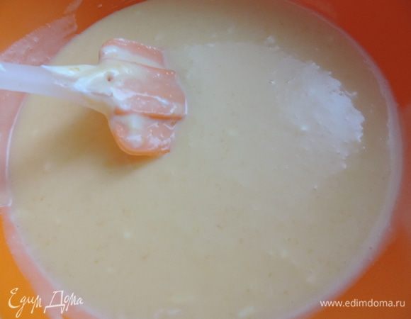 Аккуратно перемешиваем. Мусс готов.