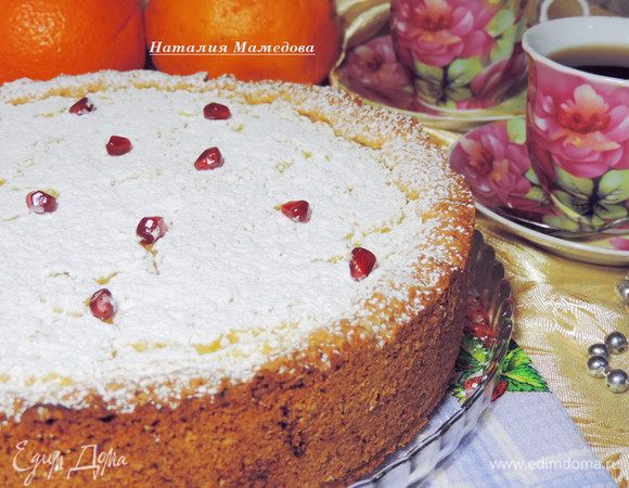 Затем переложите на блюдо и посыпьте сахарной пудрой.