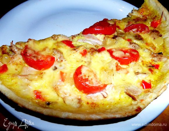 Выпекаем при 180*пока не зарумянится краешек и не пропечётся сыр. Поедается с пылу с жару:)