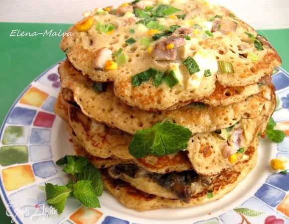 У вас будет внушительная стопочка нарядных, ароматных, очень вкусных блинов. 