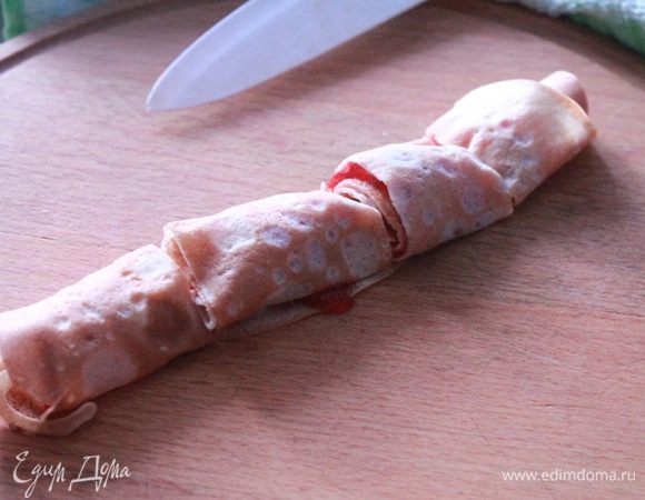 Все кусочки плотно поставить вертикально в форму.