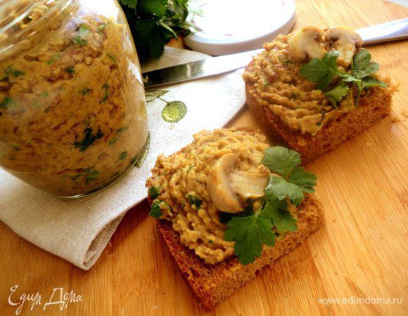 Очень вкусно с черным хлебушком. Приятного аппетита!