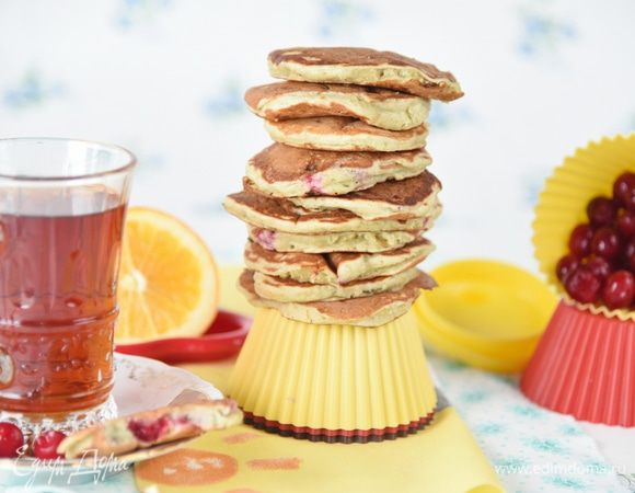 Подавать в горячем виде. Тогда они особенно вкусны. 