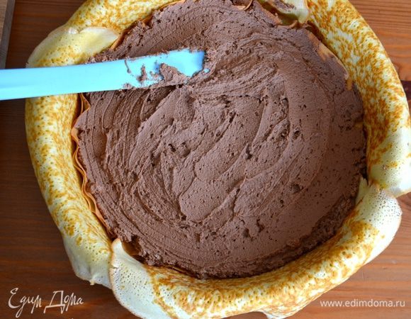 Поверх распределить еще немного мусса.