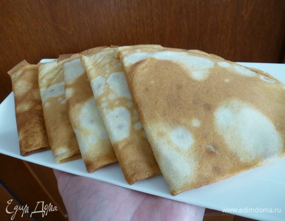 Вот такие красавцы получились! Всего 12 блинов на сковороде 24 см в диаметре.