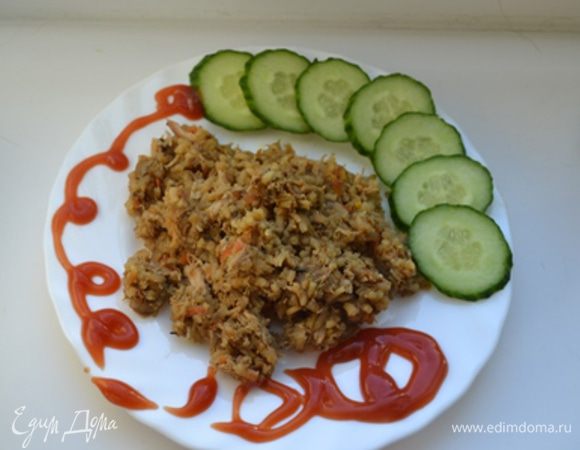 Готовое ризотто подавать горячим, можно с овощами.