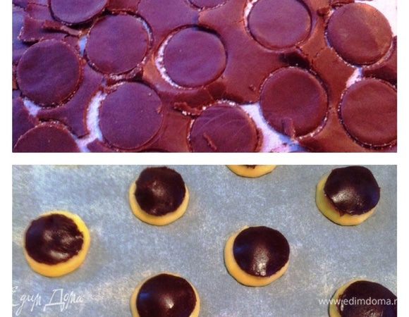 Из замороженного теста craquelin вырезать круги, такого же диаметра как отсаженное заварное тесто и накрыть его сверху как на фото.