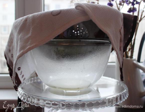 Зимой я ставлю на балкон.