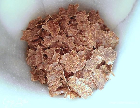 Вместо льняного семени я использовала льняной жмых. Это остатки, которые остаются после того, как изо льна выдавили масло.