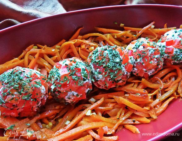 Такая закуска привлечёт внимание гостей своим внешним видом и вкусом тоже!