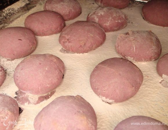 Вот они наши "пуховички" в духовке пекутся.