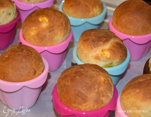 Выпекать в разогретой до 200-210 гр духовке минут 20.