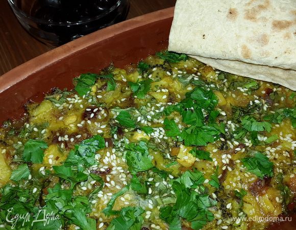 Выключаем духовку, посыпаем второй половиной петрушки, даем отдохнуть 5 минут и подаем с пылу с жару! Очень вкусно! Приятного аппетита!