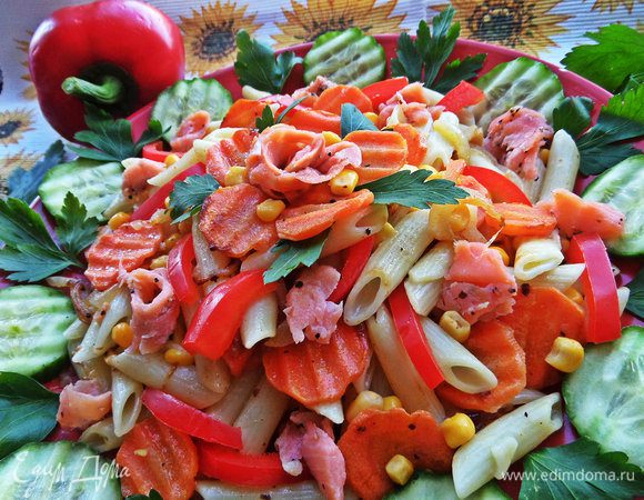 Добавить к салату хаотично.