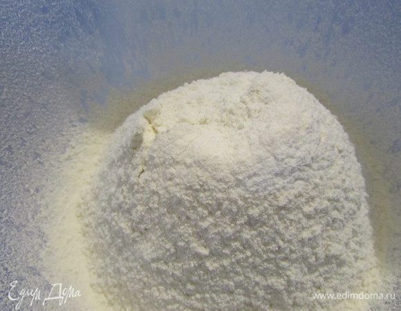 Муку просеять.