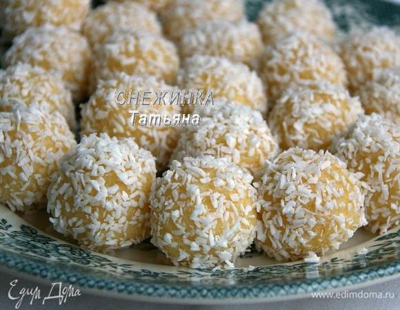 Полученные конфетки отправляем в холодильник. Держим там до подачи.